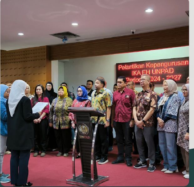 Diskusi Panel: Menjadi Pemimpin Muda yang Sukses